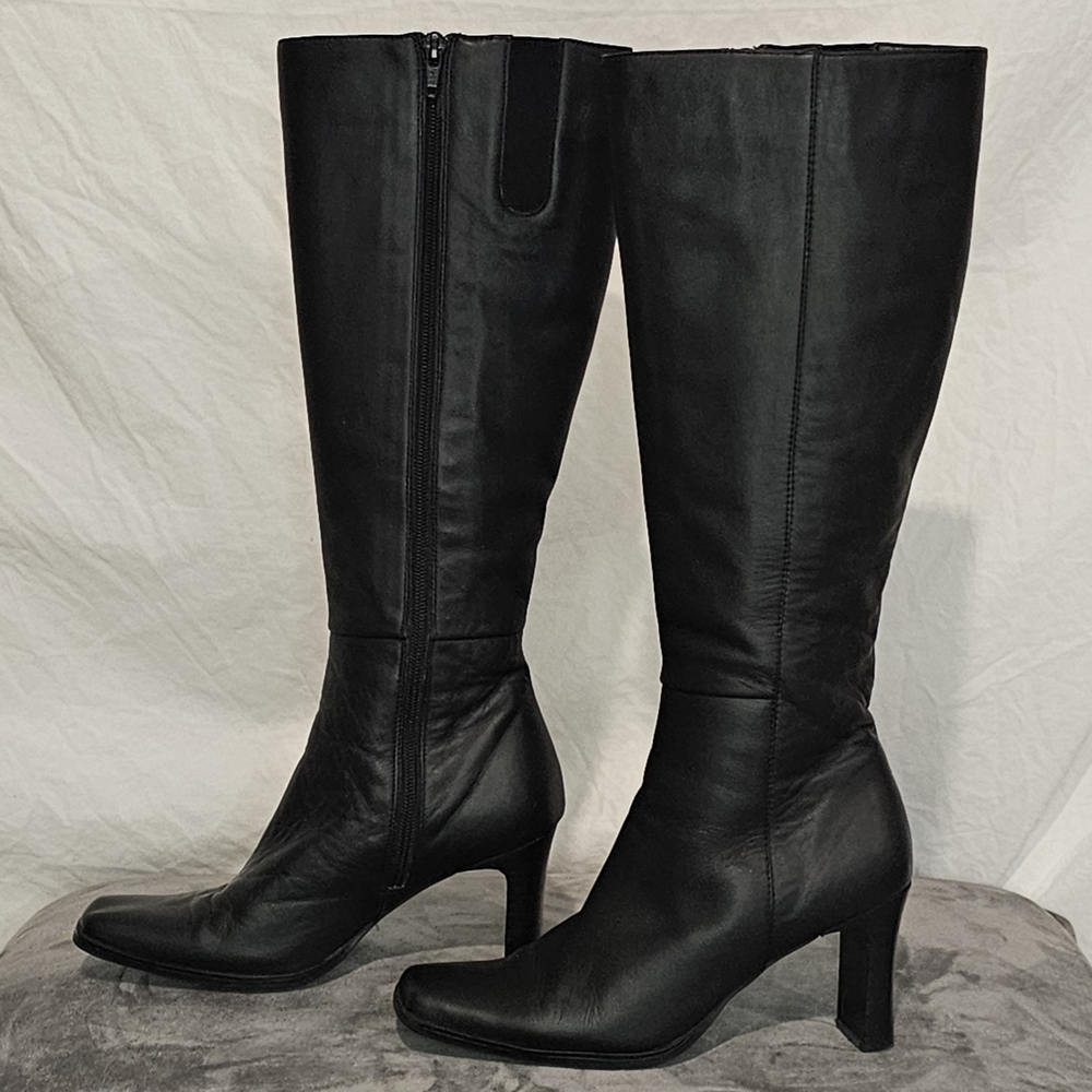 Lord & Taylor Vintage Black Heeled Boots